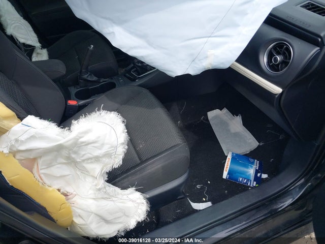 Toyota COROLLA IM 2017 JTNKARJE6HJ536831 Image 5