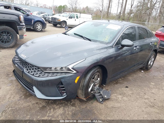 KIA K5 LXS 2022 5XXG14J25NG148055 Image 2