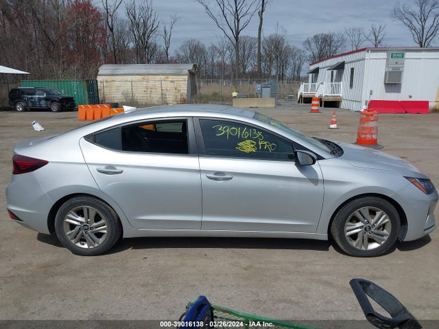Hyundai ELANTRA SEL 2019 5NPD84LF6KH412317 Image 14