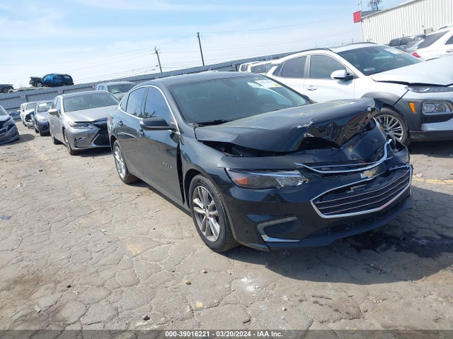 2018 1G1ZD5ST1JF192293 main image