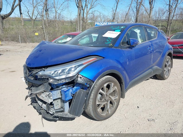 Toyota C-HR XLE 2020 NMTKHMBX3LR116554 Image 18
