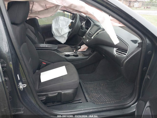 Chevrolet MALIBU LT 2018 1G1ZD5ST6JF255839 Image 5