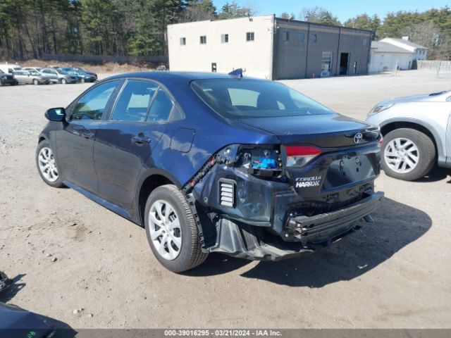 5YFEPMAE3NP272476 Toyota COROLLA LE