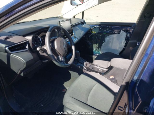 5YFEPMAE3NP272476 Toyota COROLLA LE