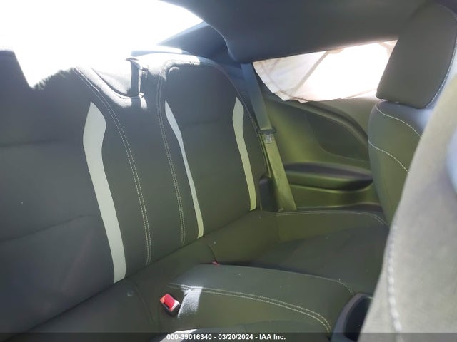 Chevrolet Camaro 1lt 2018 1G1FB1RS4J0172007 Image 8