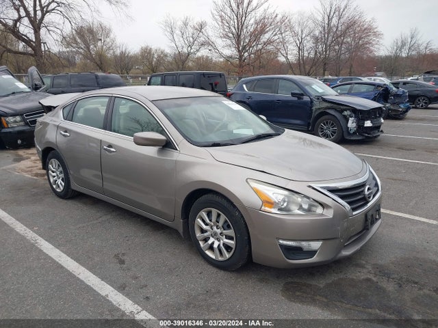 Nissan Altima 2.5 S 2014 1N4AL3AP5EC191547 главное изображение