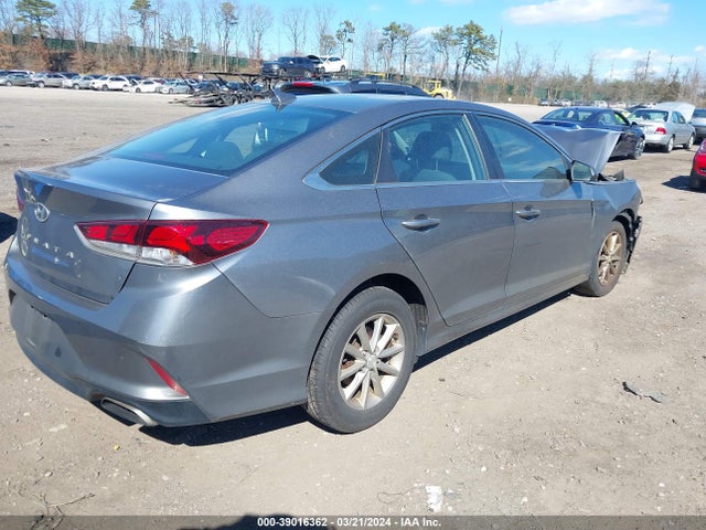 Hyundai SONATA SE 2019 5NPE24AF7KH743996 Image 4
