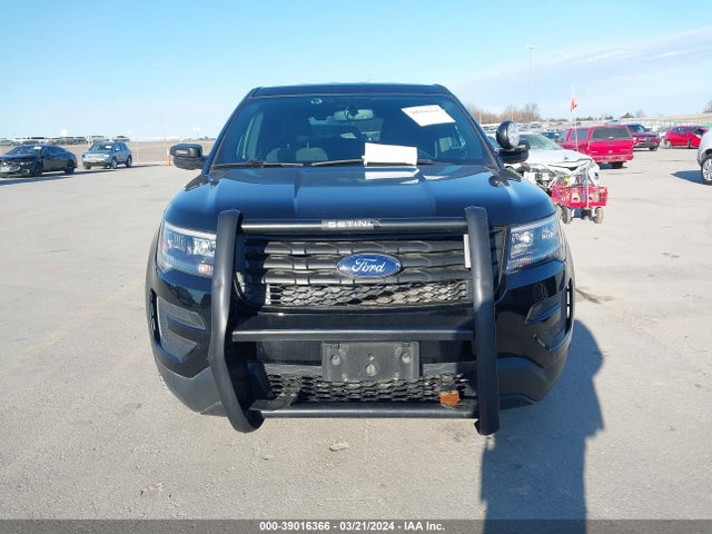 Ford Police Interceptor Utility 2018 1FM5K8ARXJGC18964 Image 12