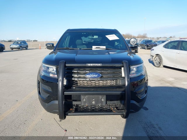 Ford Police Interceptor Utility 2018 1FM5K8AR1JGC18965 Image 12