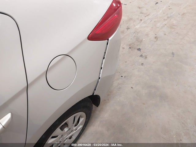 Hyundai ELANTRA SE 2017 5NPD74LF9HH130667 Image 13