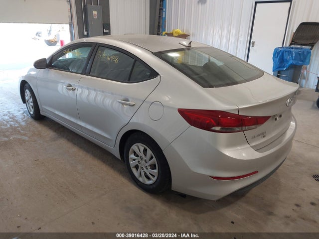 Hyundai ELANTRA SE 2017 5NPD74LF9HH130667 Image 3