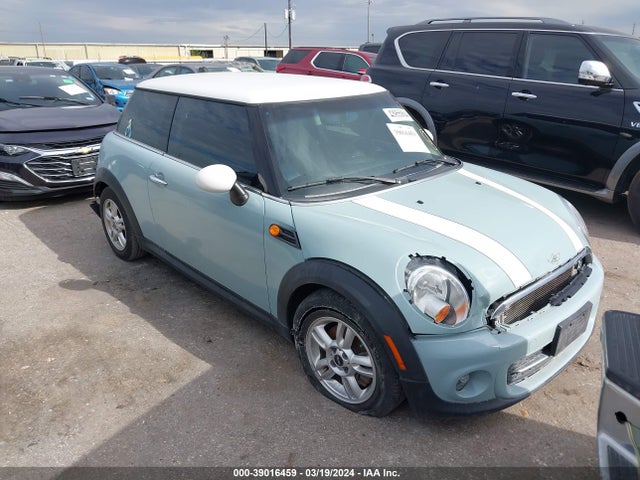 2013 MINI HARDTOP WMWSU3C53DT689748 Photo 0