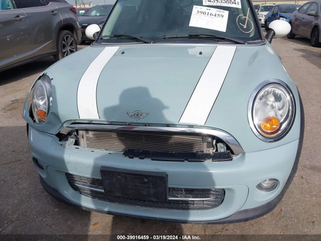2013 MINI HARDTOP WMWSU3C53DT689748 Photo 5