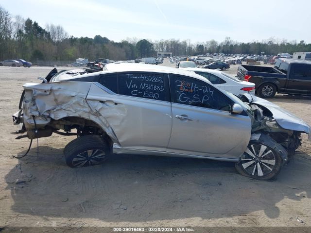 1N4BL4DV9MN310885 Nissan Altima Sv Fwd