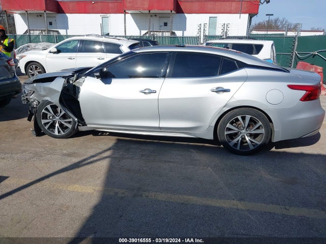 Nissan Maxima 3.5 Platinum 2017 1N4AA6AP9HC402311 Image 14