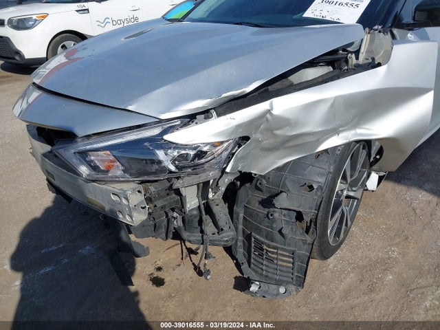 Nissan Maxima 3.5 Platinum 2017 1N4AA6AP9HC402311 Image 6