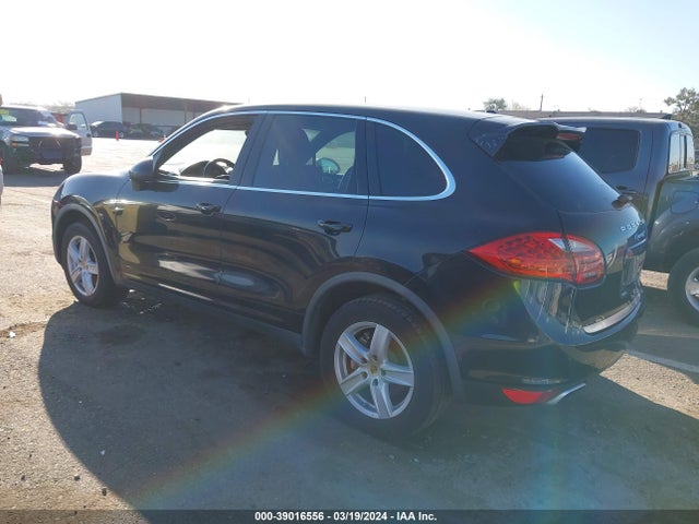 2012 PORSCHE CAYENNE WP1AB2A20CLA45323 Photo 2