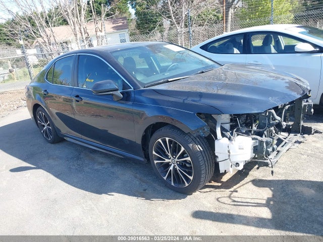 2019 4T1B11HK7KU693576 главное изображение