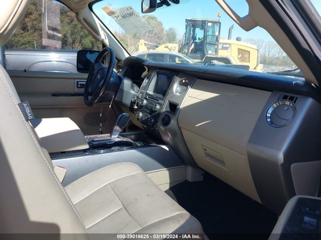 Ford Expedition Limited 2016 1FMJU1KTXGEF41877 Image 5