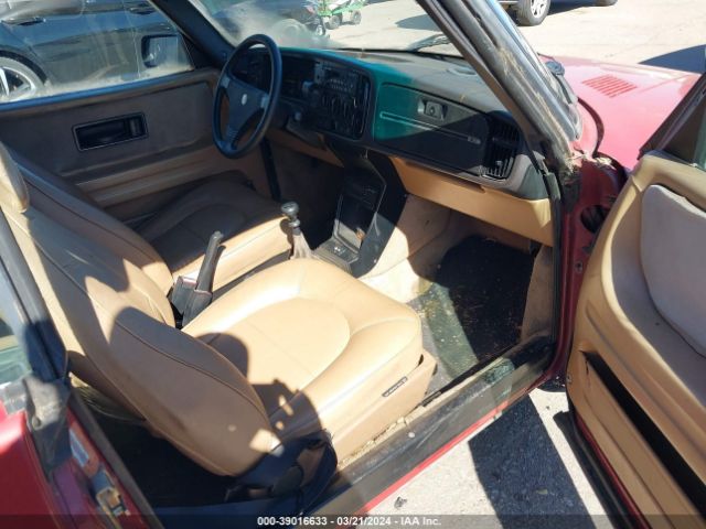 1989 SAAB 900 YS3AT75L7K7008333 Photo 4