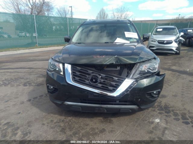 5N1DR2MM1JC651648 Nissan Pathfinder Sl