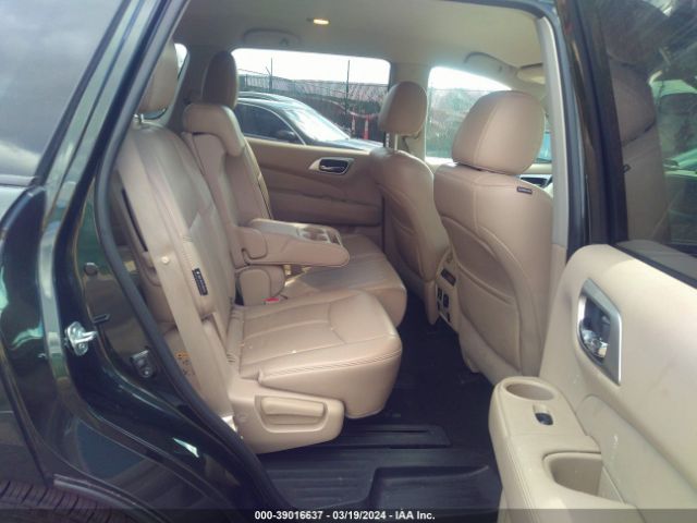 5N1DR2MM1JC651648 Nissan Pathfinder Sl