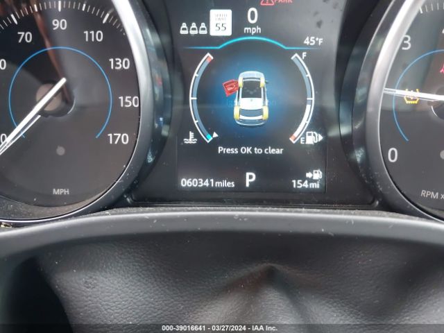 SADCJ2FX7KA357008 Jaguar F-pace 25t Premium