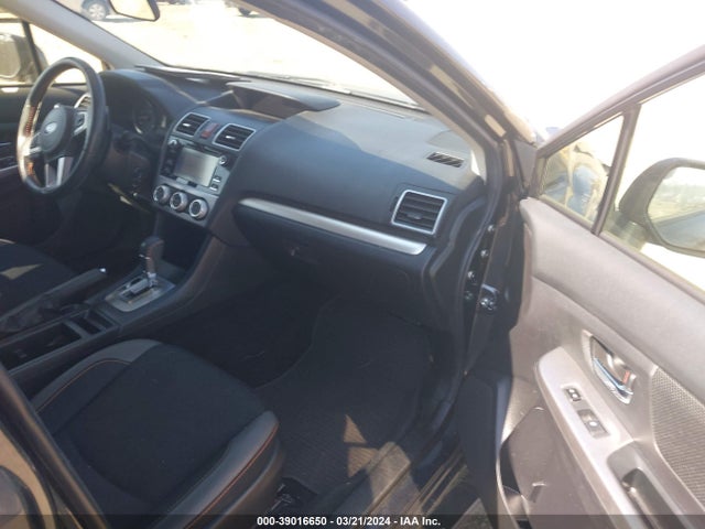 Subaru Crosstrek 2.0i Premium 2016 JF2GPABC7G8280049 Image 5