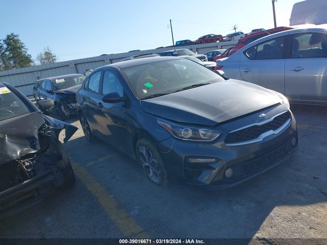 2021 3KPF24AD3ME313327 main image