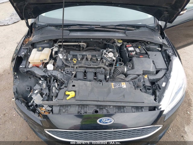 Ford FOCUS SE 2016 1FADP3F23GL382871 Image 10