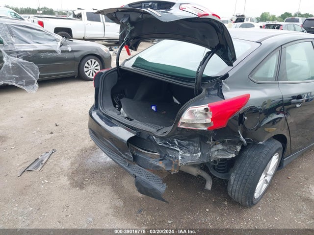 Ford FOCUS SE 2016 1FADP3F23GL382871 Image 6