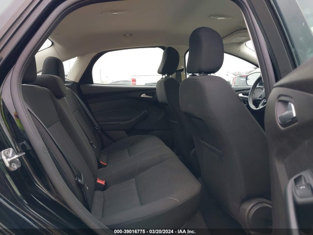 Ford FOCUS SE 2016 1FADP3F23GL382871 Image 8