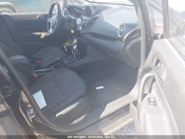 Ford FIESTA SE 2018 3FADP4BJ3JM111219 Image 5