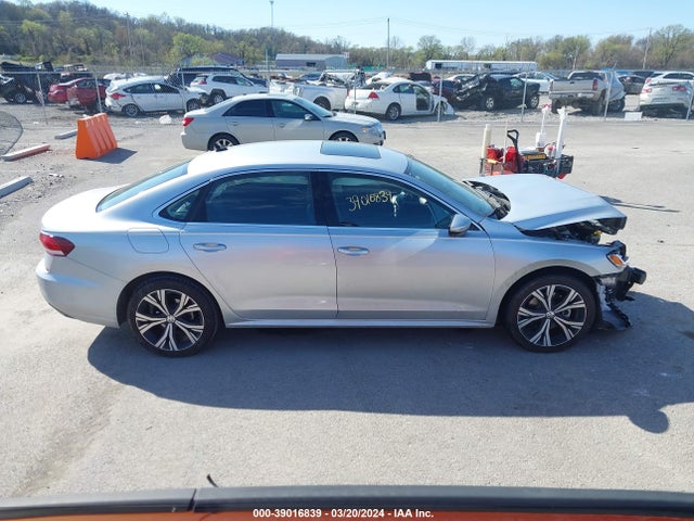 Volkswagen Passat 2.0t Se 2021 1VWSA7A30MC002677 Image 13