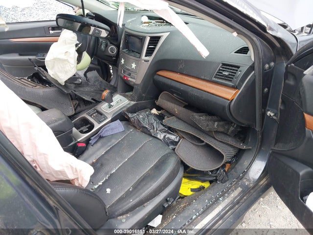 Subaru Outback 2.5i Limited 2014 4S4BRBLCXE3246622 Image 5
