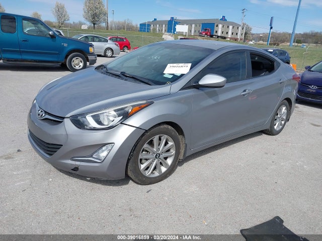 Hyundai ELANTRA SE 2015 KMHDH4AE1FU412792 Image 2