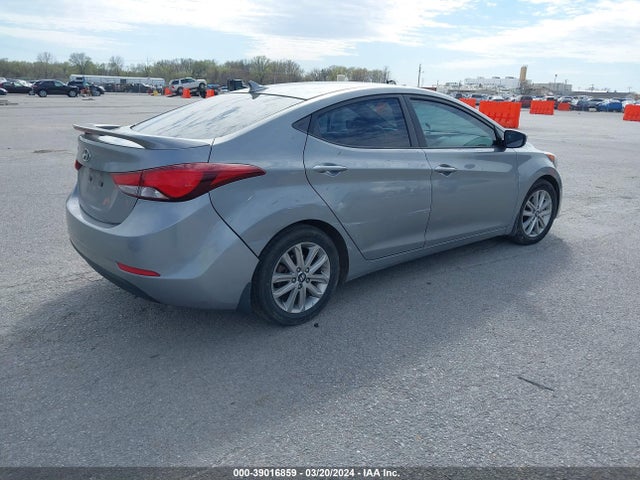 Hyundai ELANTRA SE 2015 KMHDH4AE1FU412792 Image 4
