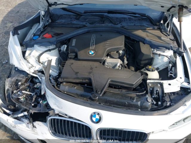 WBA8A3C53JA492220 BMW 320i Xdrive