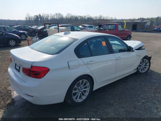 WBA8A3C53JA492220 BMW 320i Xdrive
