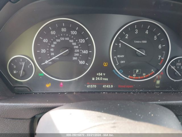WBA8A3C53JA492220 BMW 320i Xdrive