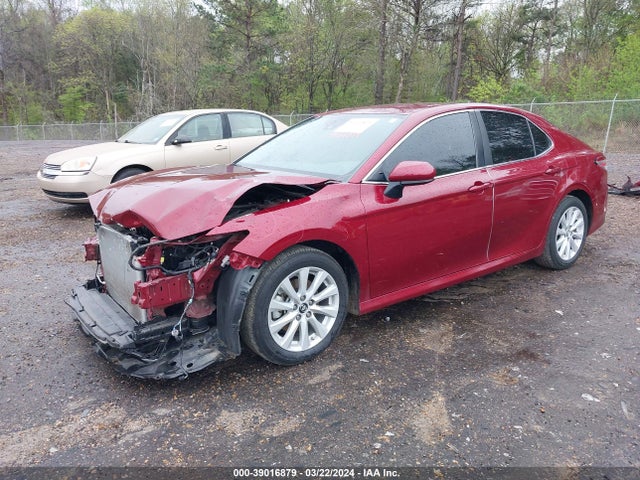 Toyota CAMRY LE 2019 4T1B11HK2KU708937 Image 2