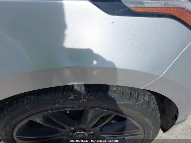 SALYL2EX4KA799587 Land Rover Range Rover Velar P250 R-dynamic Se