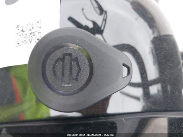 2023 HARLEY-DAVIDSON FLHCS 1HD1YBK1XPB069984 Photo 10