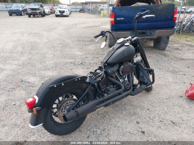 2023 HARLEY-DAVIDSON FLHCS 1HD1YBK1XPB069984 Photo 3