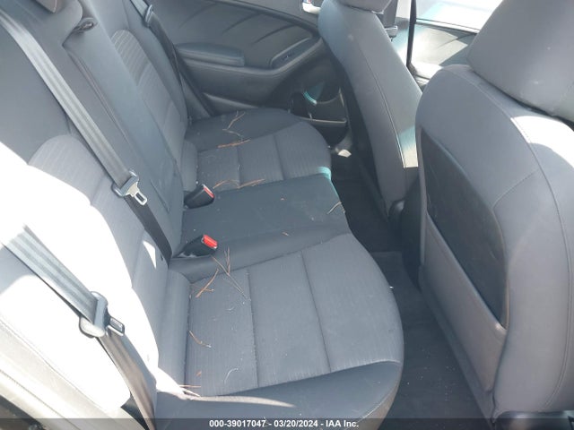 KIA FORTE LX 2018 3KPFL4A72JE249039 Image 8