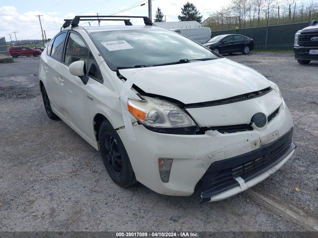 Toyota Prius Two 2015 JTDKN3DU3F1869719 Image 6