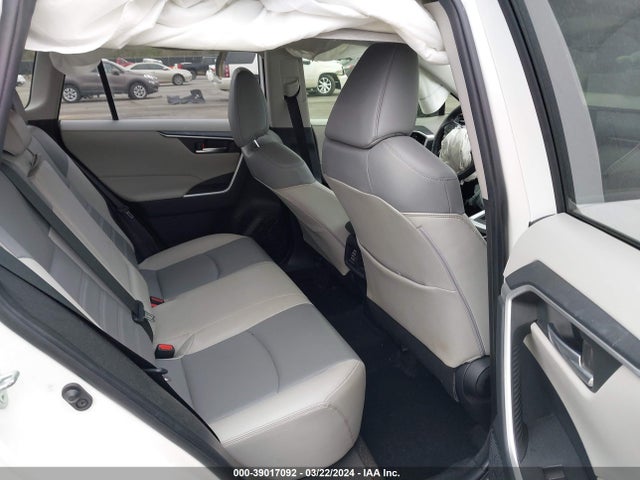 Toyota Rav4 Xle Premium 2019 JTMC1RFV5KD029877 Image 8