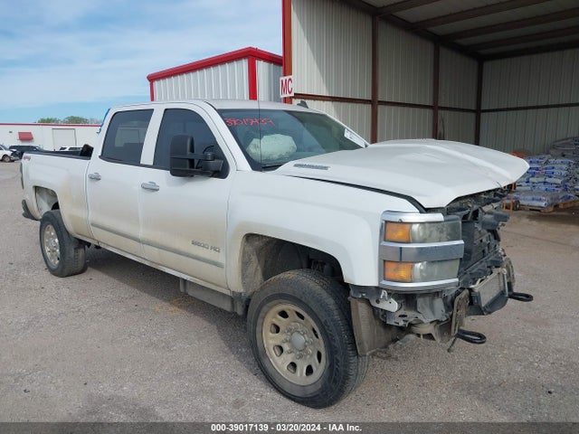 2015 1GC1KWE86FF168960 main image
