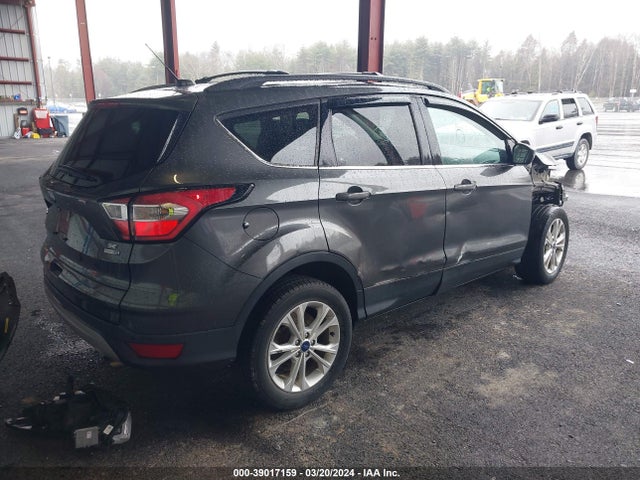 Ford ESCAPE SE 2017 1FMCU9GD5HUC70615 Image 4