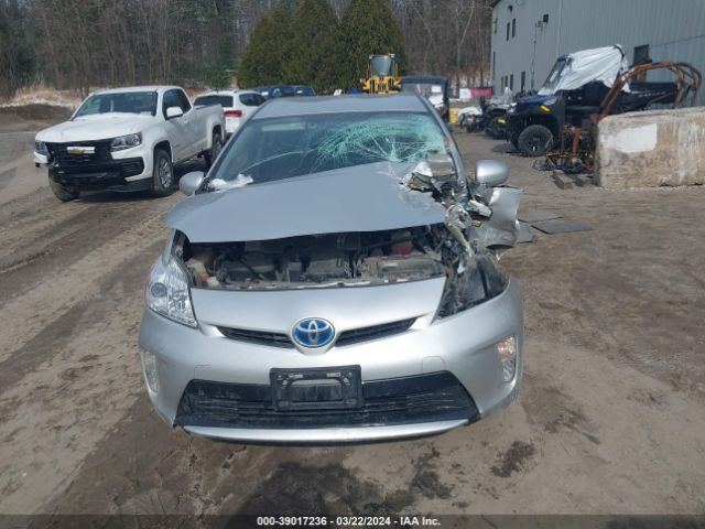 JTDKN3DU6F0427636 Toyota Prius Two